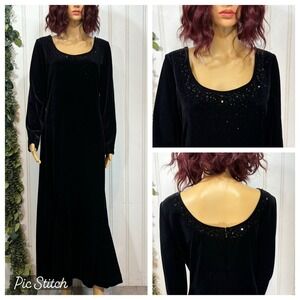 Vintage Witchy Black Velvet Maxi Dress‎ size 10 Beaded Neckline Whimsigoth Retro